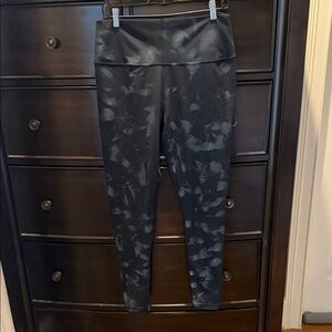 Zella Black Patterned Leggings